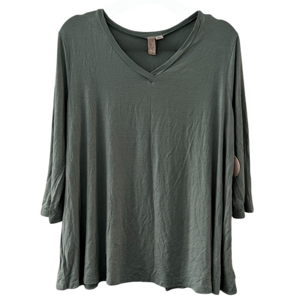 MISIA • Blue Button Back 3/4 Sleeve Top Blouse